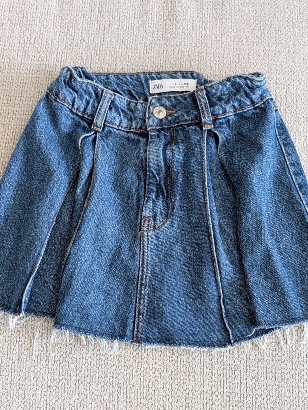 Zara girl's distressed denim mini skirt